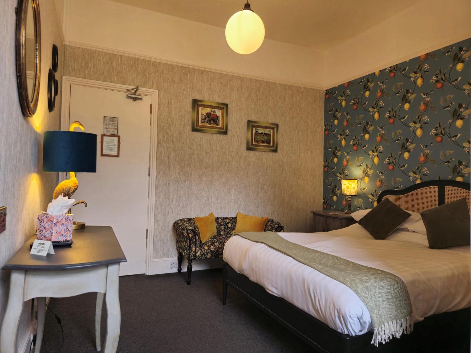 Ashburton House - Guest house