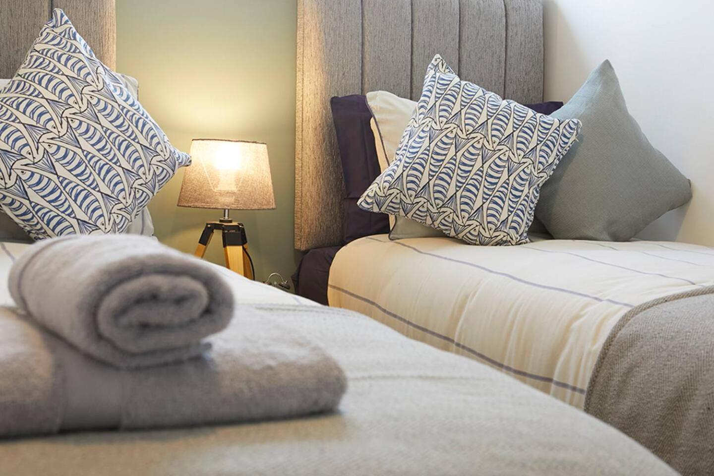 Bay View - Amazing Location With Sea Views! Aparthotel