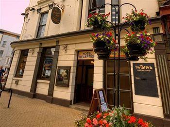 Pickwick Hotel