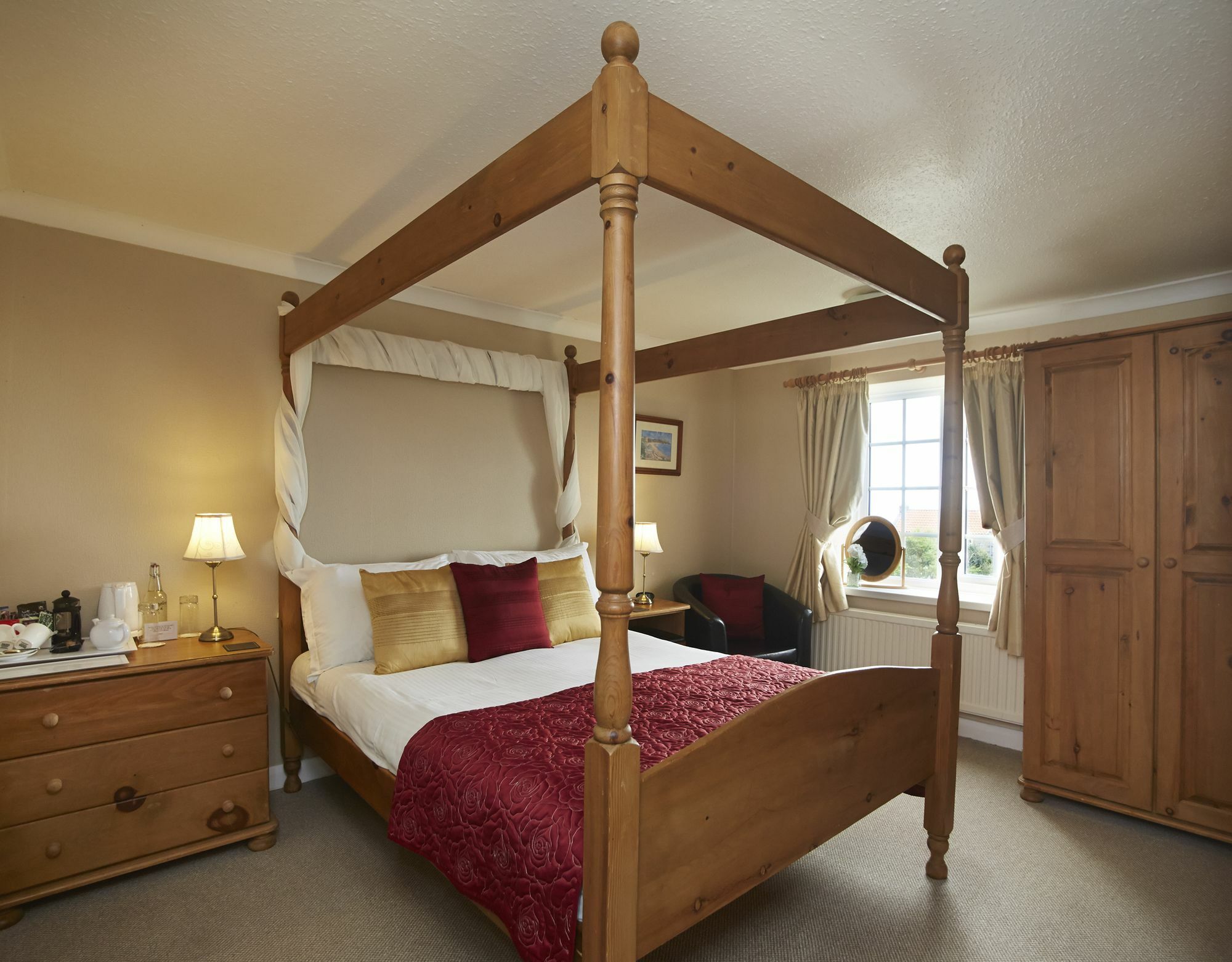 Hotel Smugglers Rock 4*